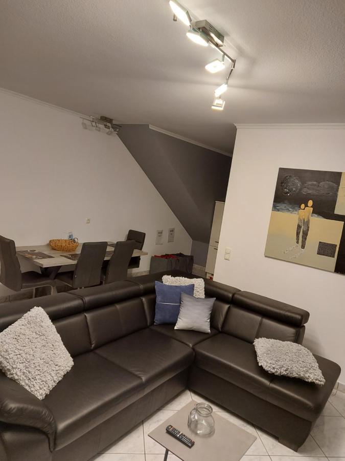 Haus Rodriguez Apartment Baesweiler Екстериор снимка
